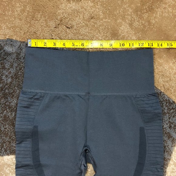 Women’s Gray High Waisted Seamless Leggings, Large - Picture 7 of 8